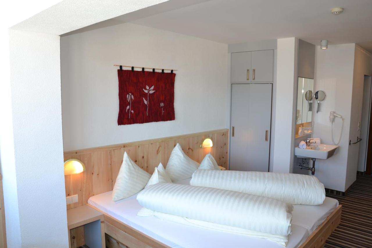 Hotel Alpina Nature-Wellness فينس المظهر الخارجي الصورة