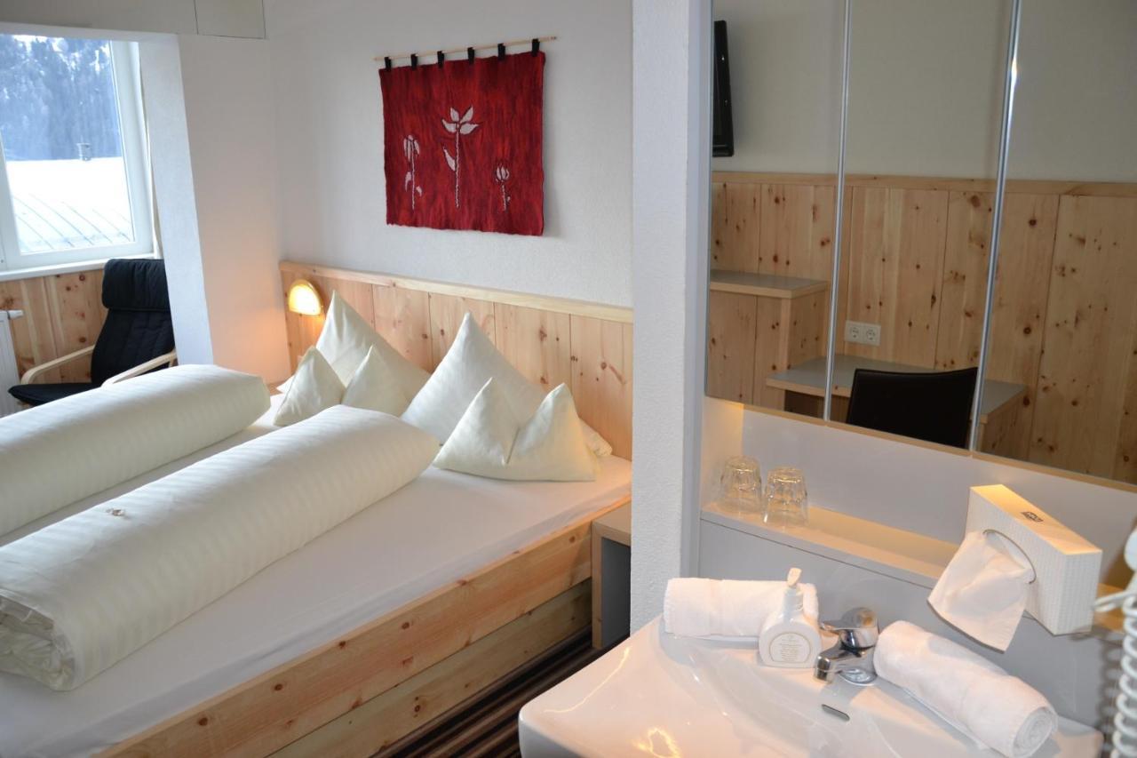 Hotel Alpina Nature-Wellness فينس المظهر الخارجي الصورة