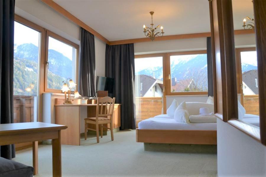 Hotel Alpina Nature-Wellness فينس المظهر الخارجي الصورة